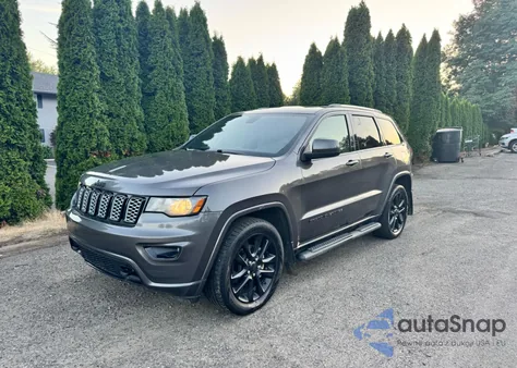 2020 Jeep Grand Cherokee Laredo из США, поврежденный, VIN 1C4RJFAG0LC147151
